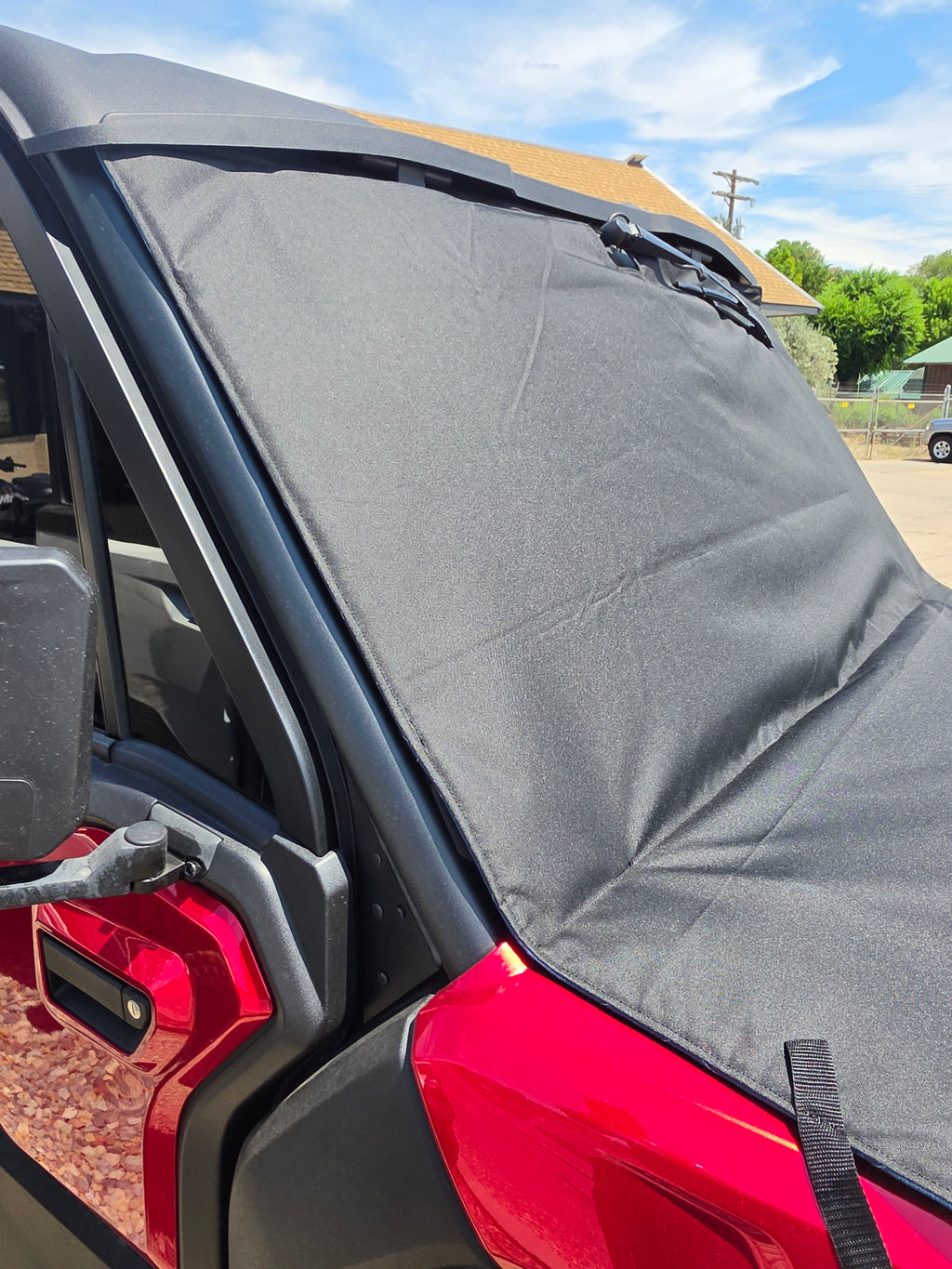 CFMOTO u10 UFORCE Highland Pro XL UTV Padded Windshield & Full Front Towing Cover